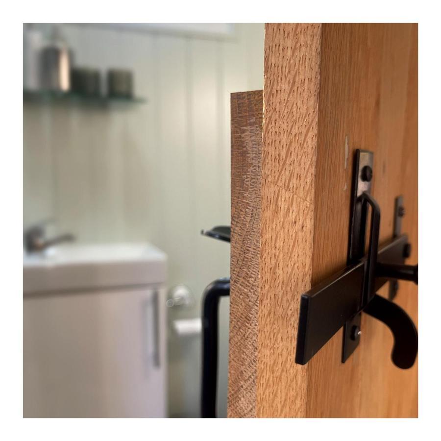 Cobo Cottage 奇切斯特 外观 照片